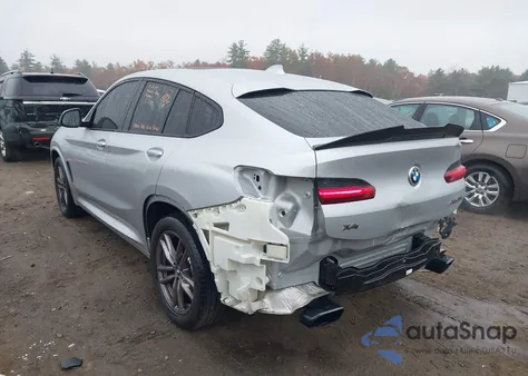 2021 BMW X4 M40I z USA, uszkodzony, nr VIN 5UX2V5C06M9E04474